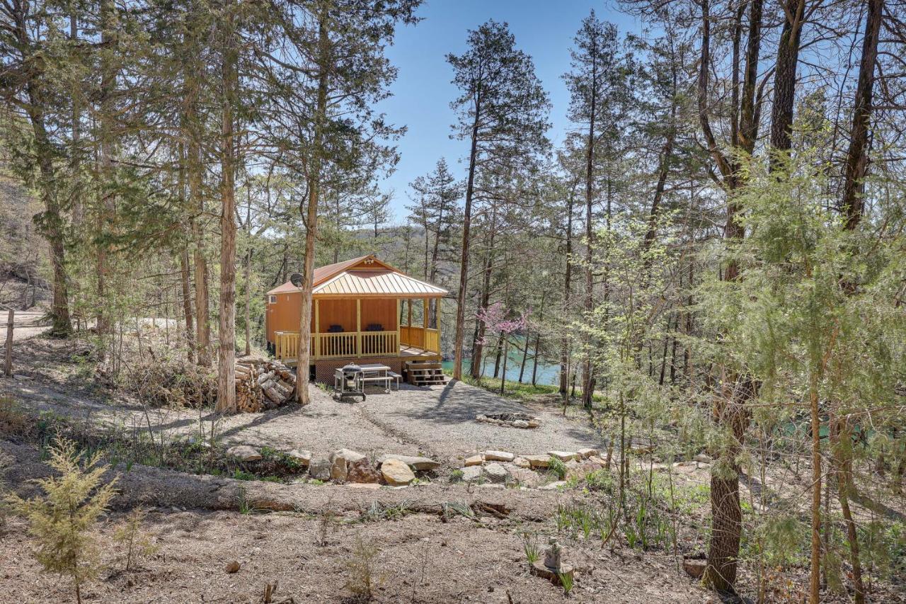 Cliffside Eureka Springs Cabin With Beaver Lake View Eksteriør bilde