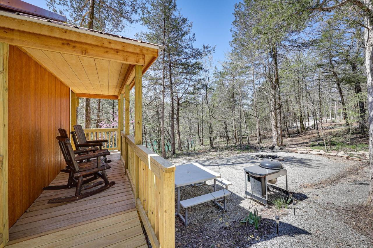 Cliffside Eureka Springs Cabin With Beaver Lake View Eksteriør bilde
